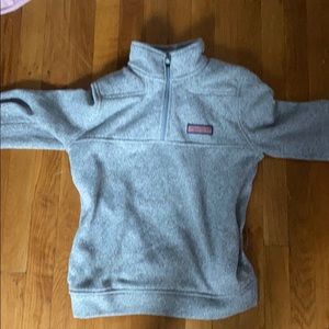 Vineyard vines sweater